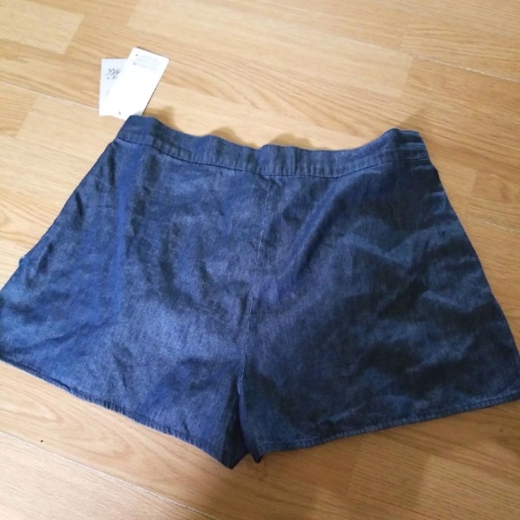 Denim culotte shorts...brand new - Picture 2 of 4